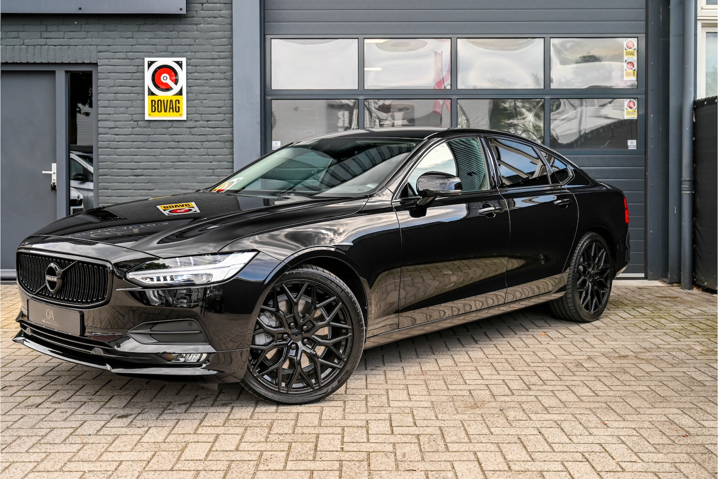 Volvo S90 - 2.0 T5 R-Design Adaptieve - AutoWereld.nl