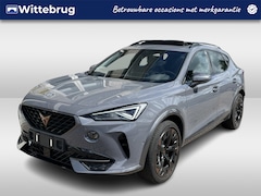 CUPRA Formentor - 1.4 e-Hybrid VZ Black Edition / 245 PK/ AUTOMAAT/ PANODAK/ SPORTSTOELEN/ NAVI/ KEYLESS/ ST