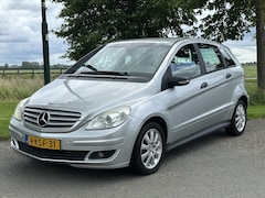 Mercedes-Benz B-klasse - 170 automaat * boekjes