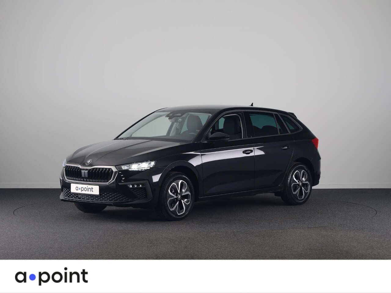 Skoda Scala - 1.0 TSI Edition | Stoel- en stuurverwarming| Trekhaak | Draadloos laden | 16 inch lichtmet - AutoWereld.nl