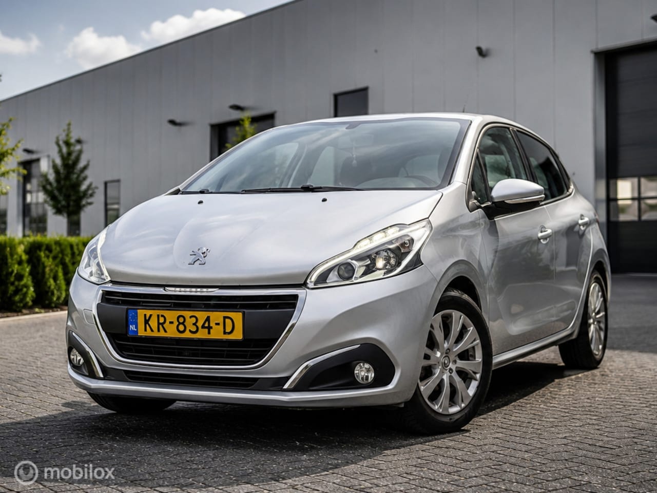 Peugeot 208 - 1.2 PureTech Active Automaat NAP - AutoWereld.nl