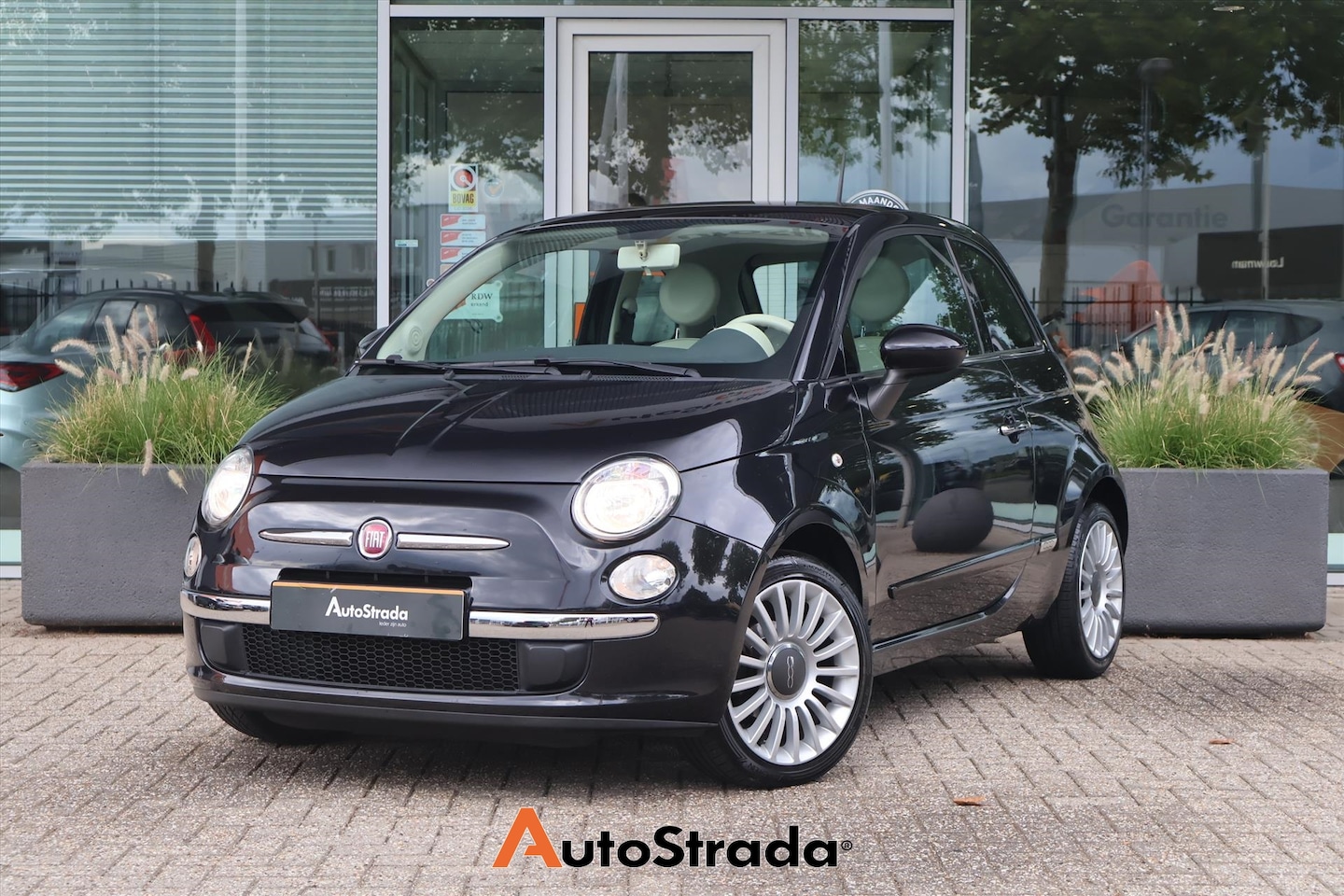 Fiat 500 - 1.2 Lounge | Climate | Pano | Radio | Half Leder | Sensoren - AutoWereld.nl