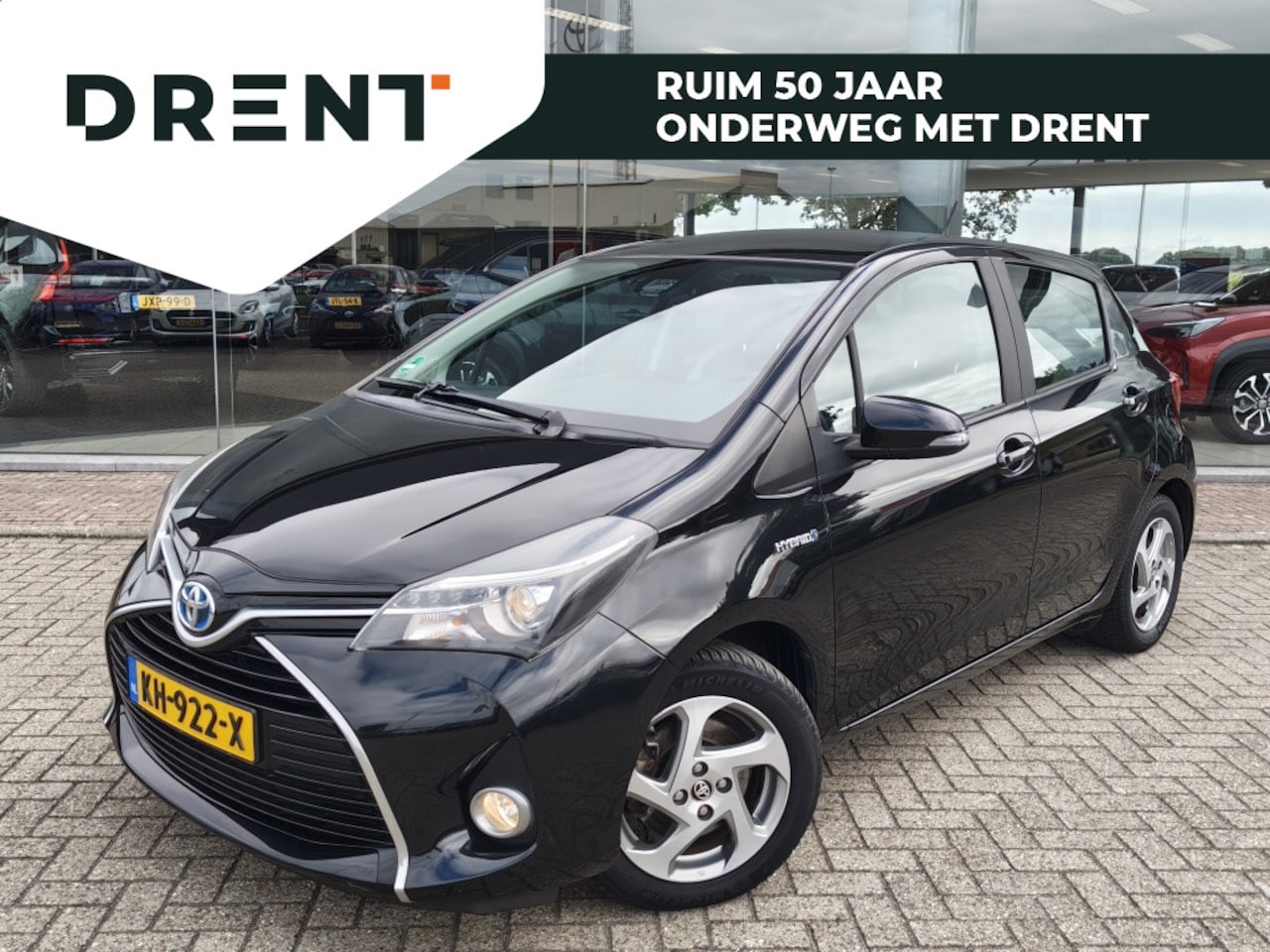 Toyota Yaris - 1.5 Hybrid Trend | Leder | Navi | Cruise Control | Goed Onderhouden - AutoWereld.nl