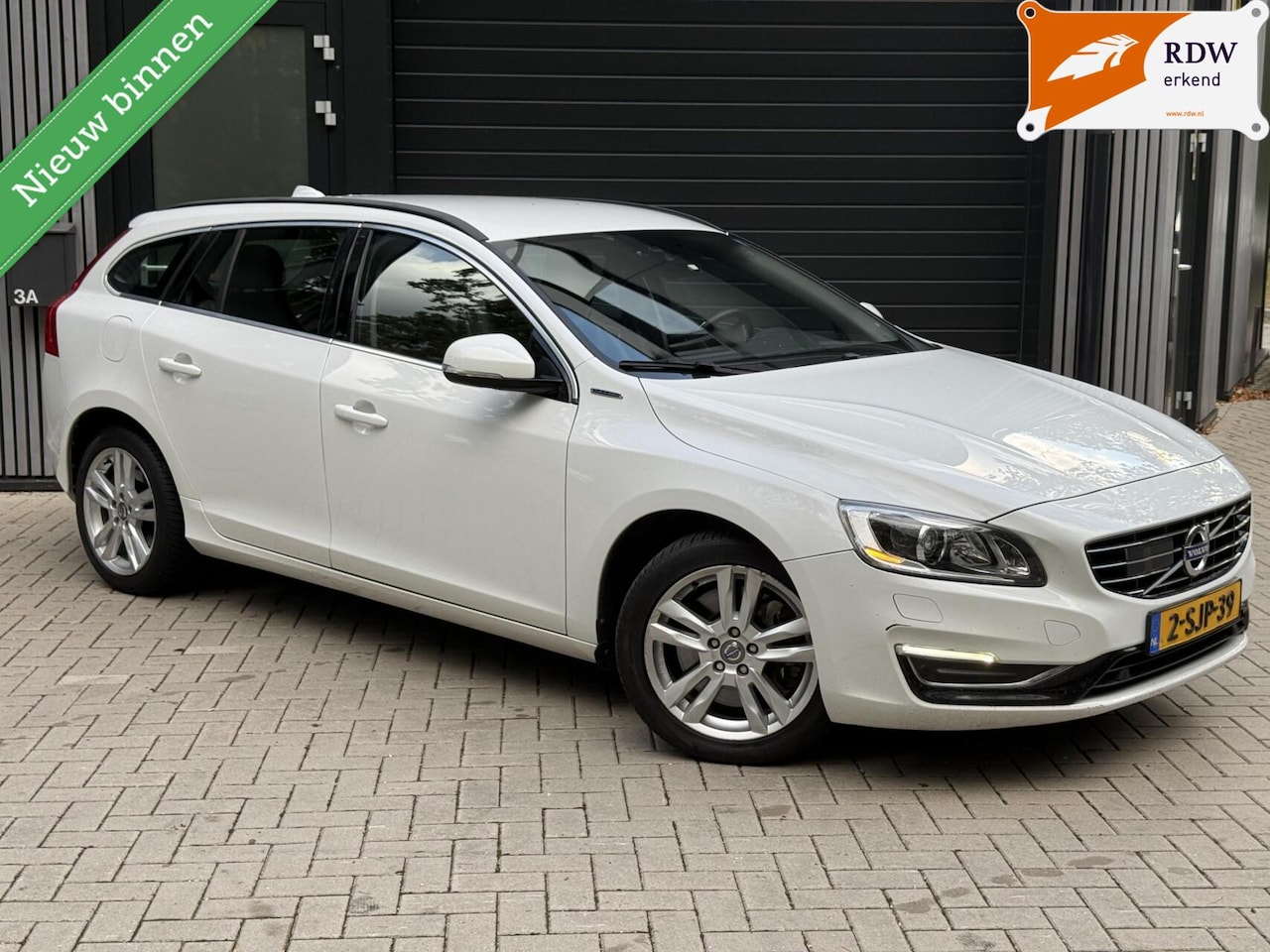 Volvo V60 - 2.4 D6 AWD Plug-In Hybrid Summum 2.4 D6 AWD Plug-In Hybrid Summum - AutoWereld.nl