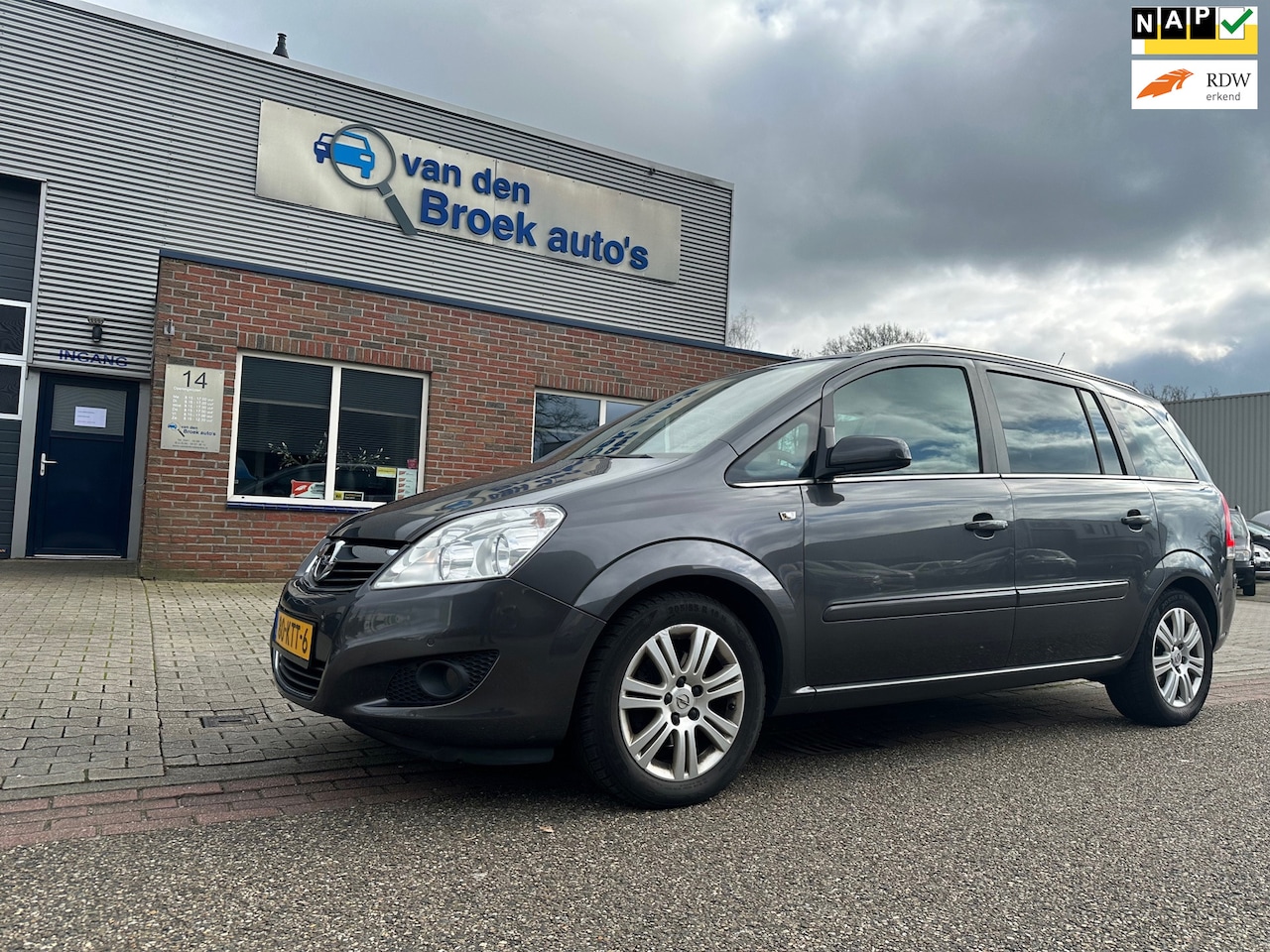 Opel Zafira - 1.8 Cosmo 1.8 Cosmo - AutoWereld.nl