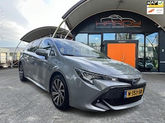 Toyota Corolla Touring Sports - 1.8 Hybrid Business Plus 100% Dealer Onderhouden Rijklaarprijs