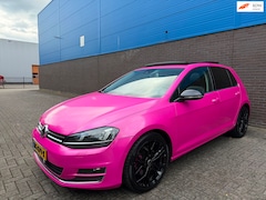 Volkswagen Golf - 1.4 TSI ACT Highline | Pano | ACC | LED | 18” LM Velgen | ROZE Wrap | Camera | Sensoren |