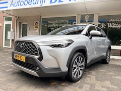 Toyota Corolla Cross - Hybrid 200 Dynamic Navi Fullmap/A.uitrijcamera/In hoogte verst.b. stoel/Airco Automat./App
