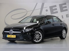 Mercedes-Benz A-klasse - 180 Apple CarPlay/ Led-koplampen/ Achteruitrijcamera
