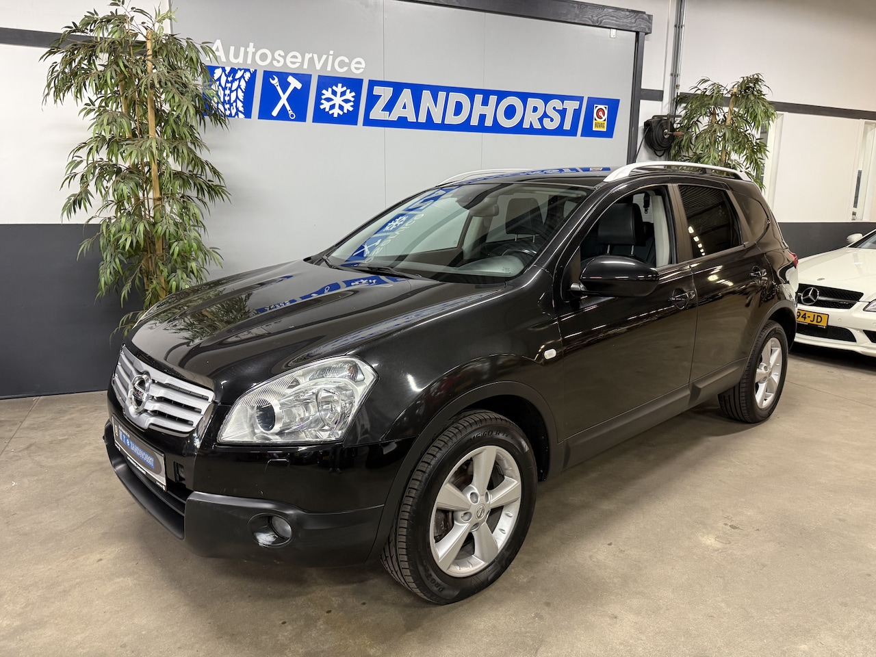 Nissan Qashqai - 2.0 Tekna 4WD // 7 Pers.!! // Leer // Panodak // - AutoWereld.nl