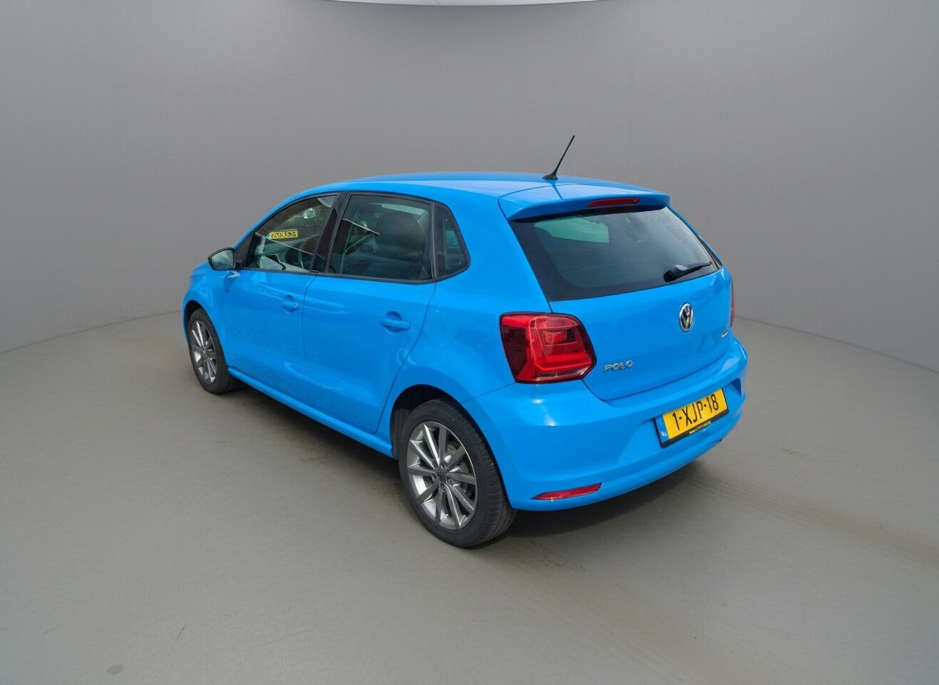 Volkswagen Polo - 1.0 First Edition 1.0 First Edition, 1e eigenaar, Cruise, Airco, Bluetooth, NAP