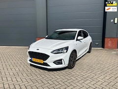 Ford Focus - 1.0 EcoBoost ST Line Business