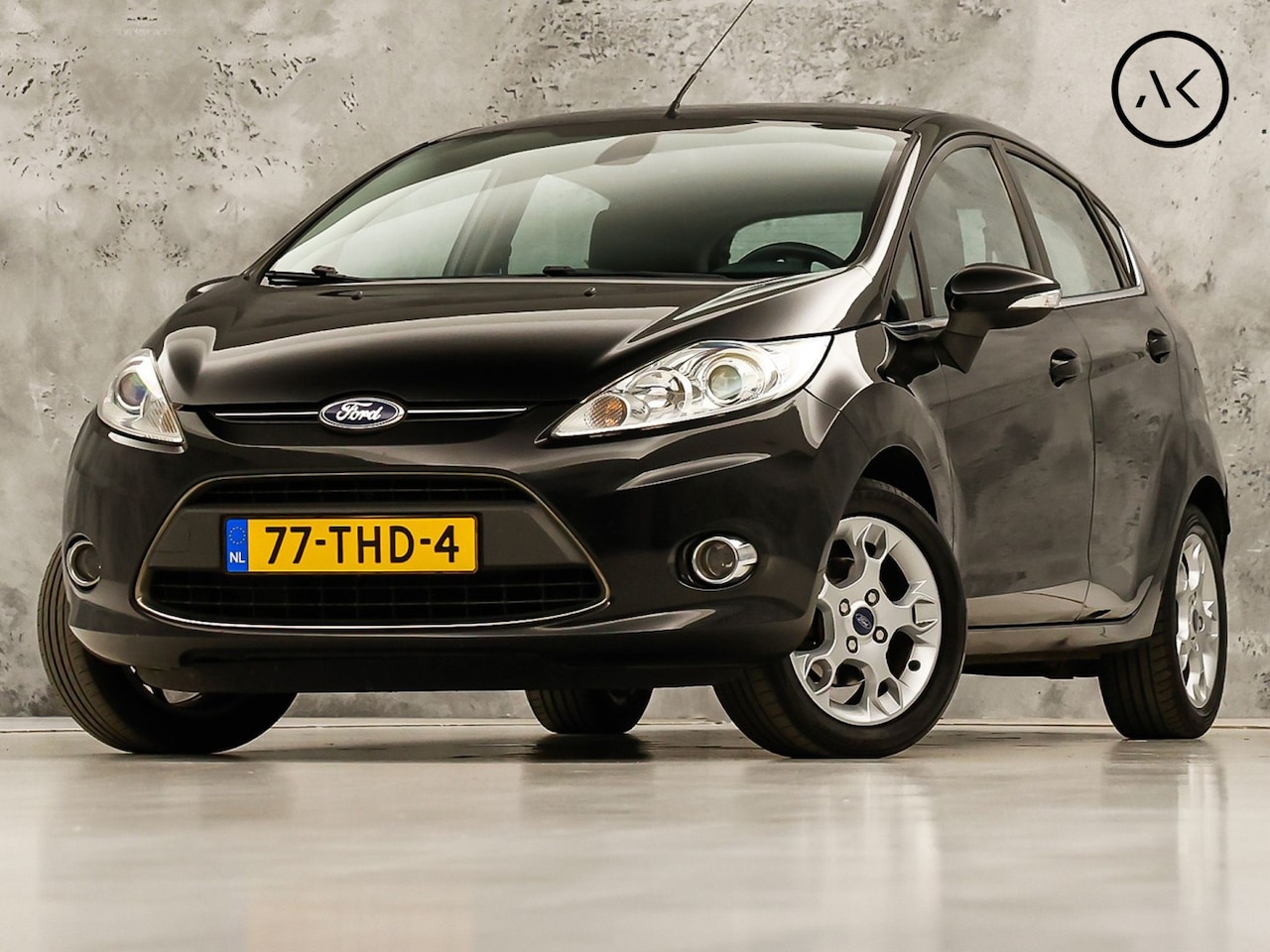 Ford Fiesta - 1.25 Titanium (5 DEURS, CLIMATE, CRUISE, SPORTSTOELEN, PARKEERSENSOREN, TREKHAAK, LM VELGE - AutoWereld.nl