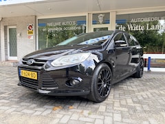 Ford Focus Wagon - 1.0 EcoBoost Edition Airco/Cruisecontrole/Elektr. verst.b. buitenspiegels/Hoogte verst.bar