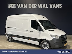 Mercedes-Benz Sprinter - 211 CDI 115pk L2H2 Euro6 Airco | Trekhaak | Bijrijdersbank Bluetooth telefoonvoorbereiding