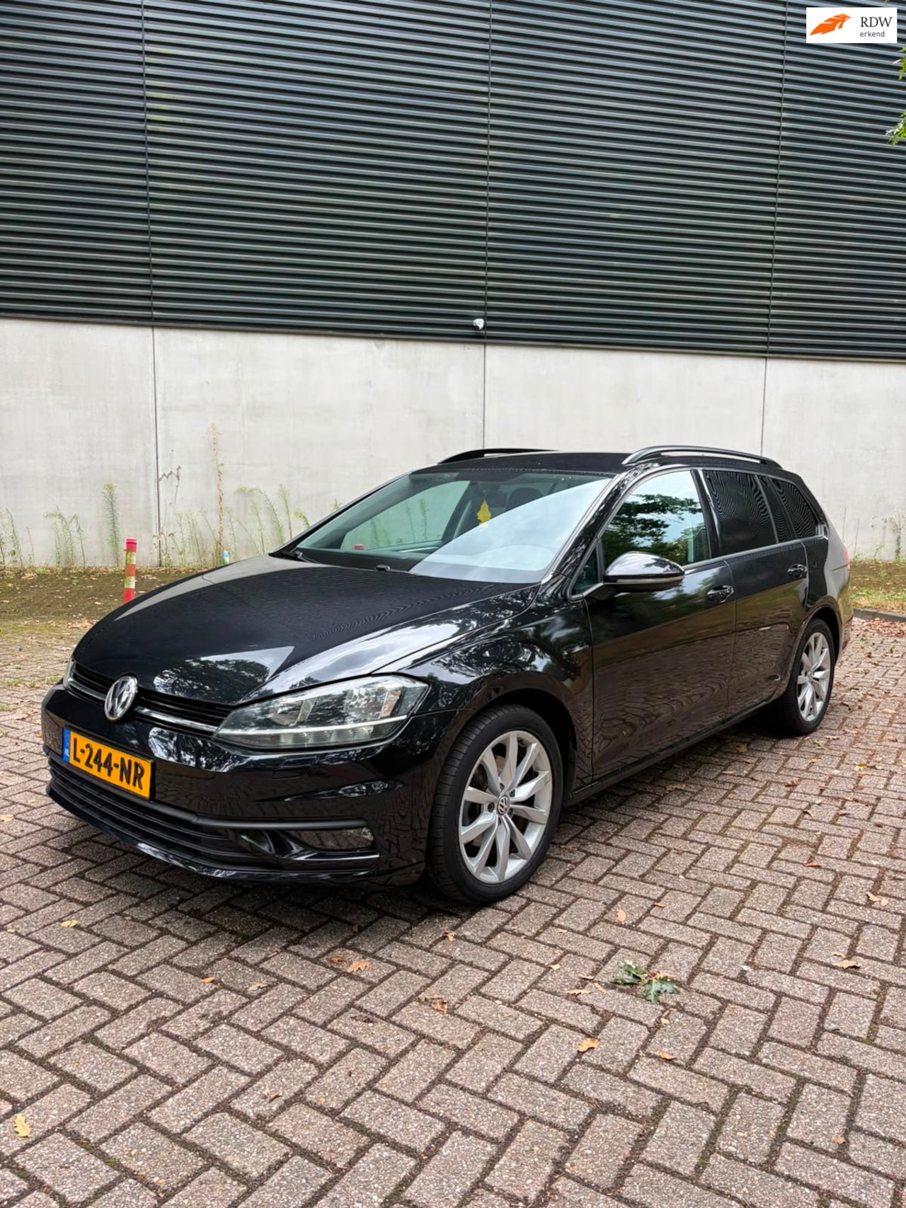 Volkswagen Golf Variant - 1.6 TDI Trendline 1.6 TDI Trendline - AutoWereld.nl