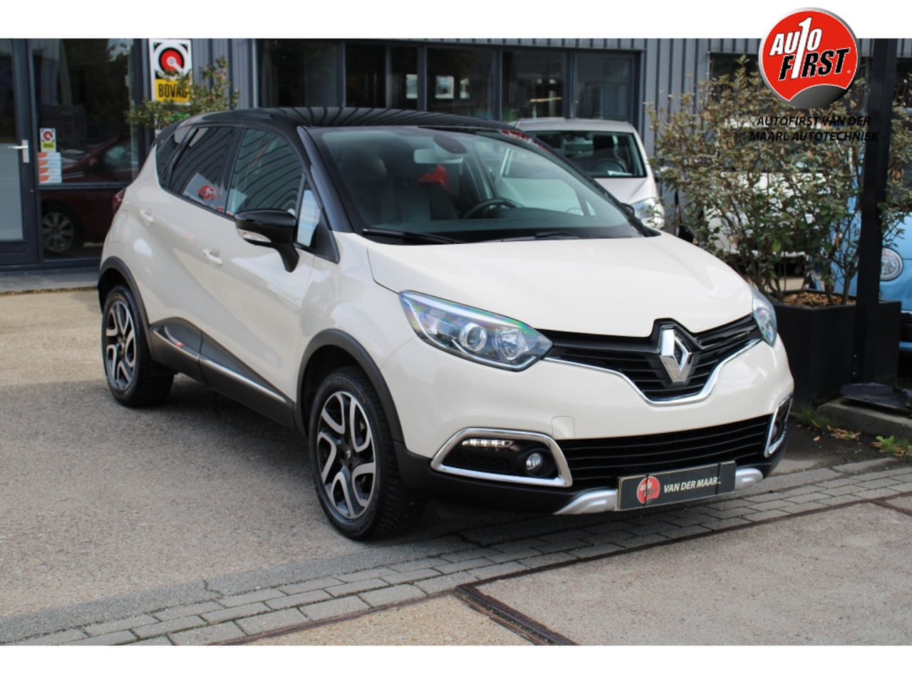 Renault Captur - 0.9 TCe Xmod / Afn. Trekh / Camera - AutoWereld.nl