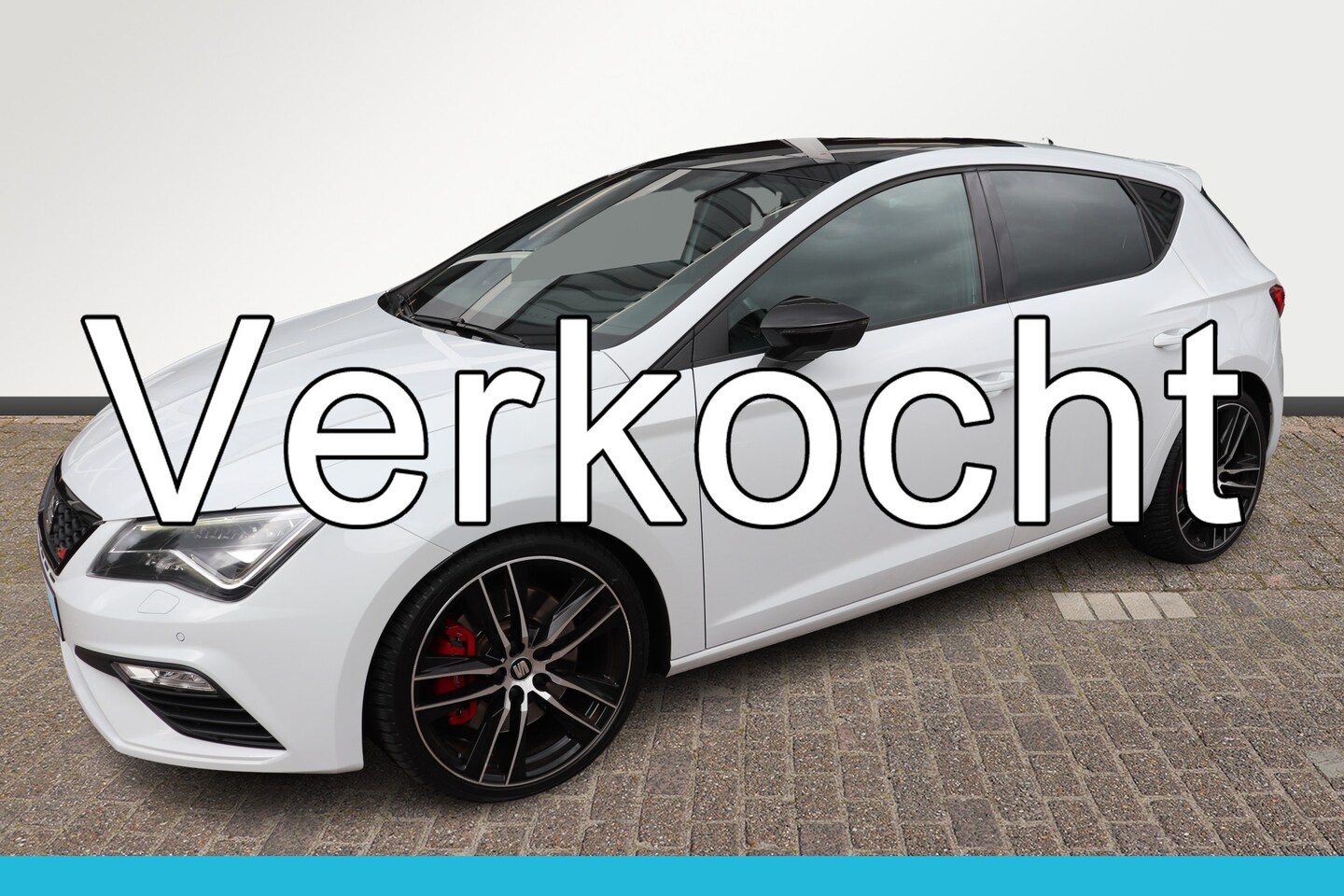 SEAT Leon - 2.0 TSI CUPRA 300 Automaat. Panoramadak. - AutoWereld.nl