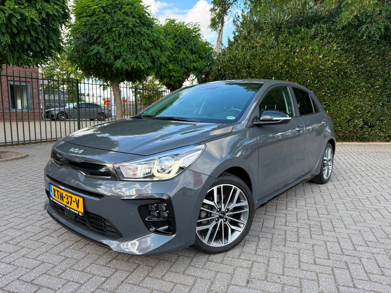 Kia Rio - 1.2 GT-Line, Apple CarPlay, Clima, Cruise Control, Navigatie, Achteruitrijcamera, Stoel- & - AutoWereld.nl
