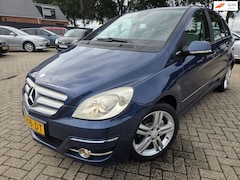 Mercedes-Benz B-klasse - 170 BlueEFFICIENCY Business Class 2009. Airco/Mistlampen/Lichtmetaal etc.. APK 08-2027