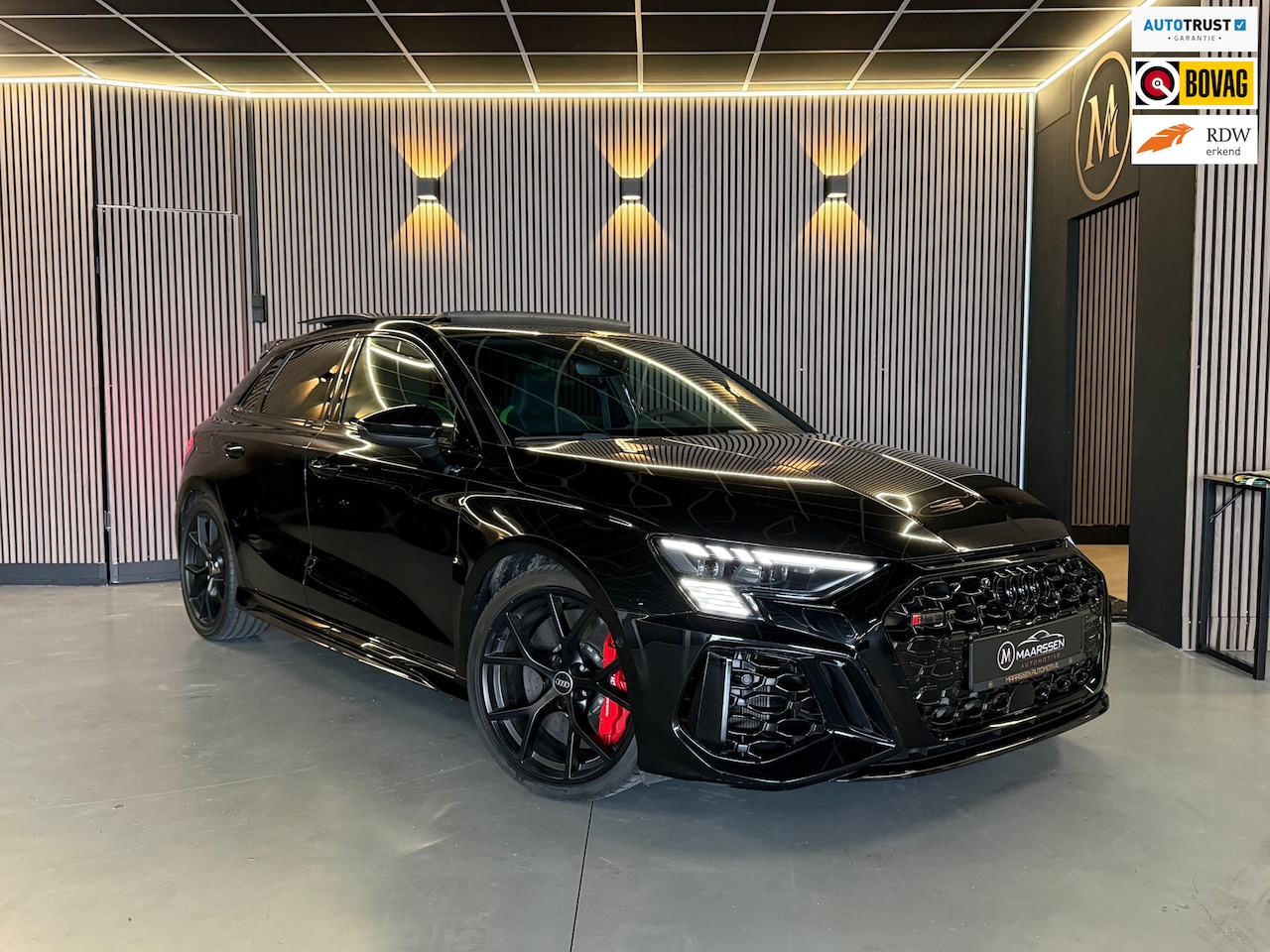 Audi RS3 - 2.5 TFSI quattro 2.5 TFSI RS3 quattro HULK|KERAMISCH|PPF|PANO|Hud|B&O - AutoWereld.nl