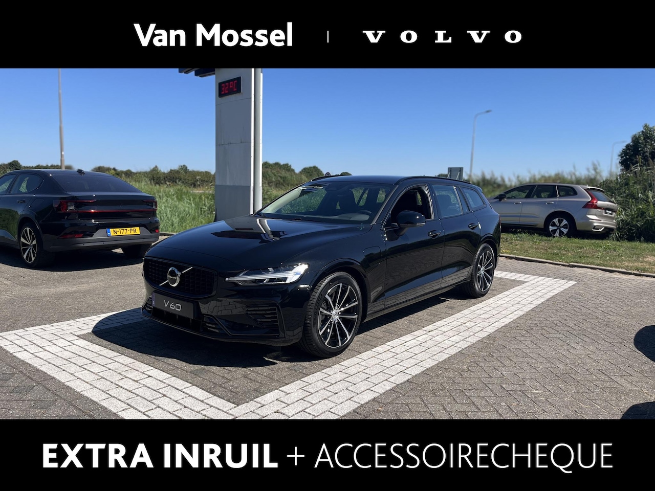 Volvo V60 - T6 Plug-in hybrid AWD Plus Dark | 18 Inch Velgen | Climate Pack | Harman Kardon | Adaptive - AutoWereld.nl