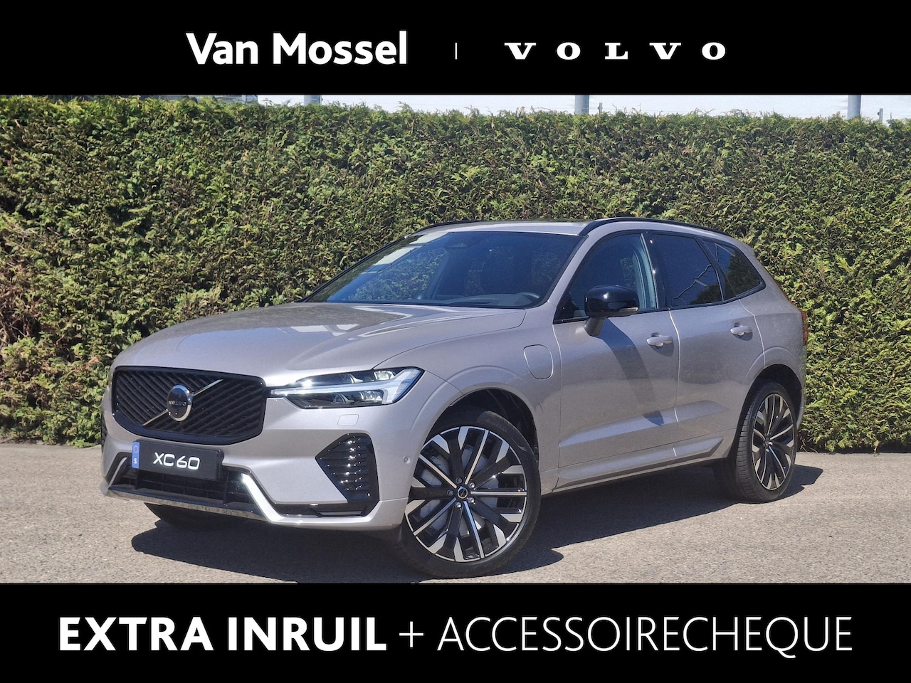 Volvo XC60 - T6 Plug-in hybrid AWD Ultra Dark | Panormadak | Luchtvering | Bowers & Wilkinis | Nappaled - AutoWereld.nl