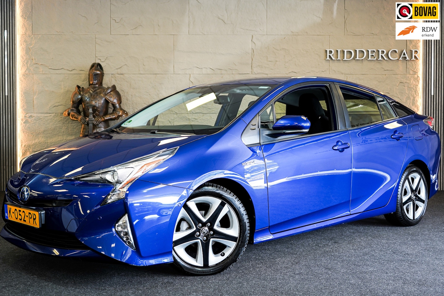Toyota Prius - 1.8 Aspiration|GARANTIE|NAVI|CRUISE|STOELVERW|HUD|JBL|BLUETOOTH - AutoWereld.nl