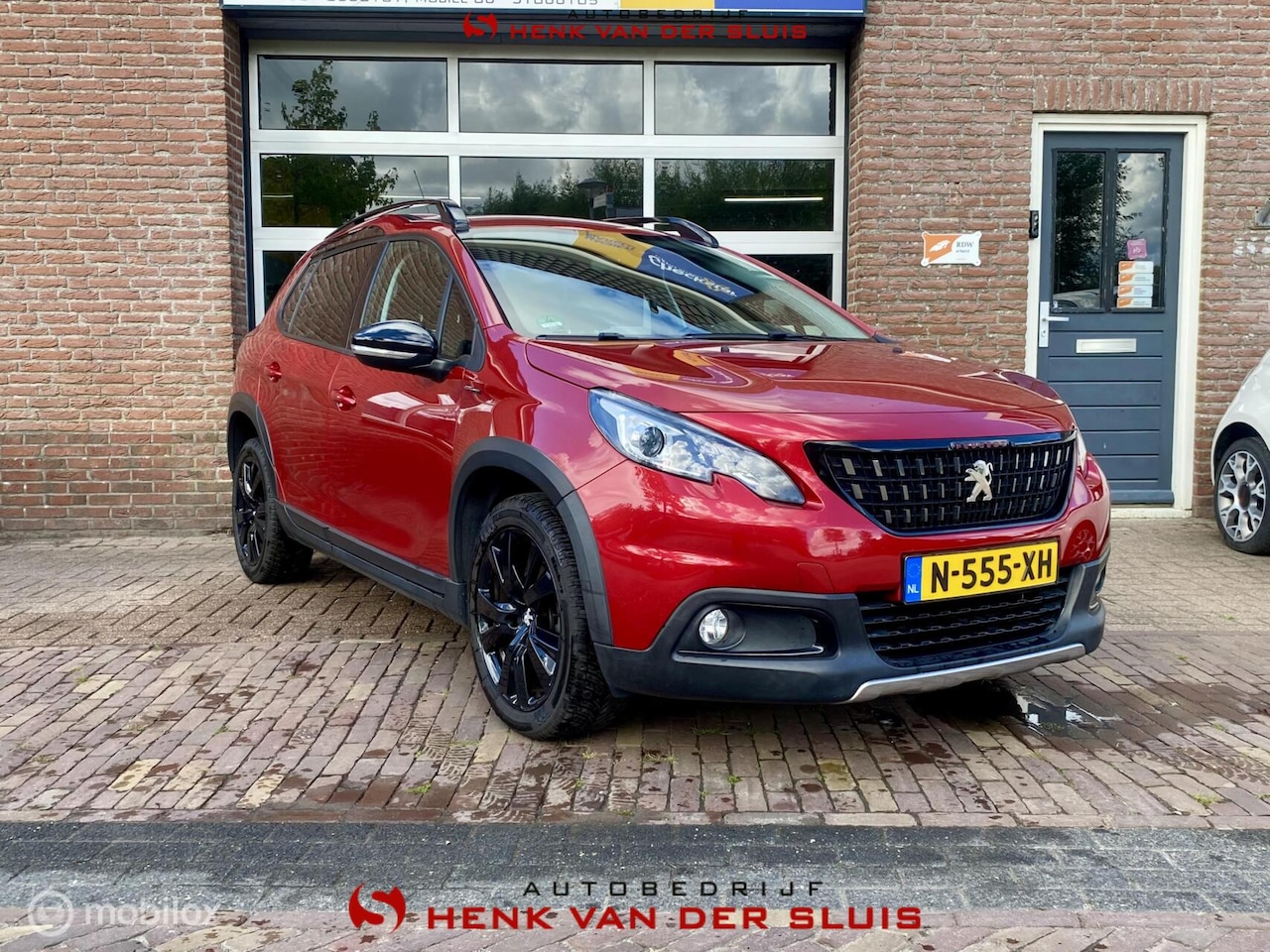 Peugeot 2008 - 1.2 PureTech Allure 1.2 PureTech Allure - AutoWereld.nl