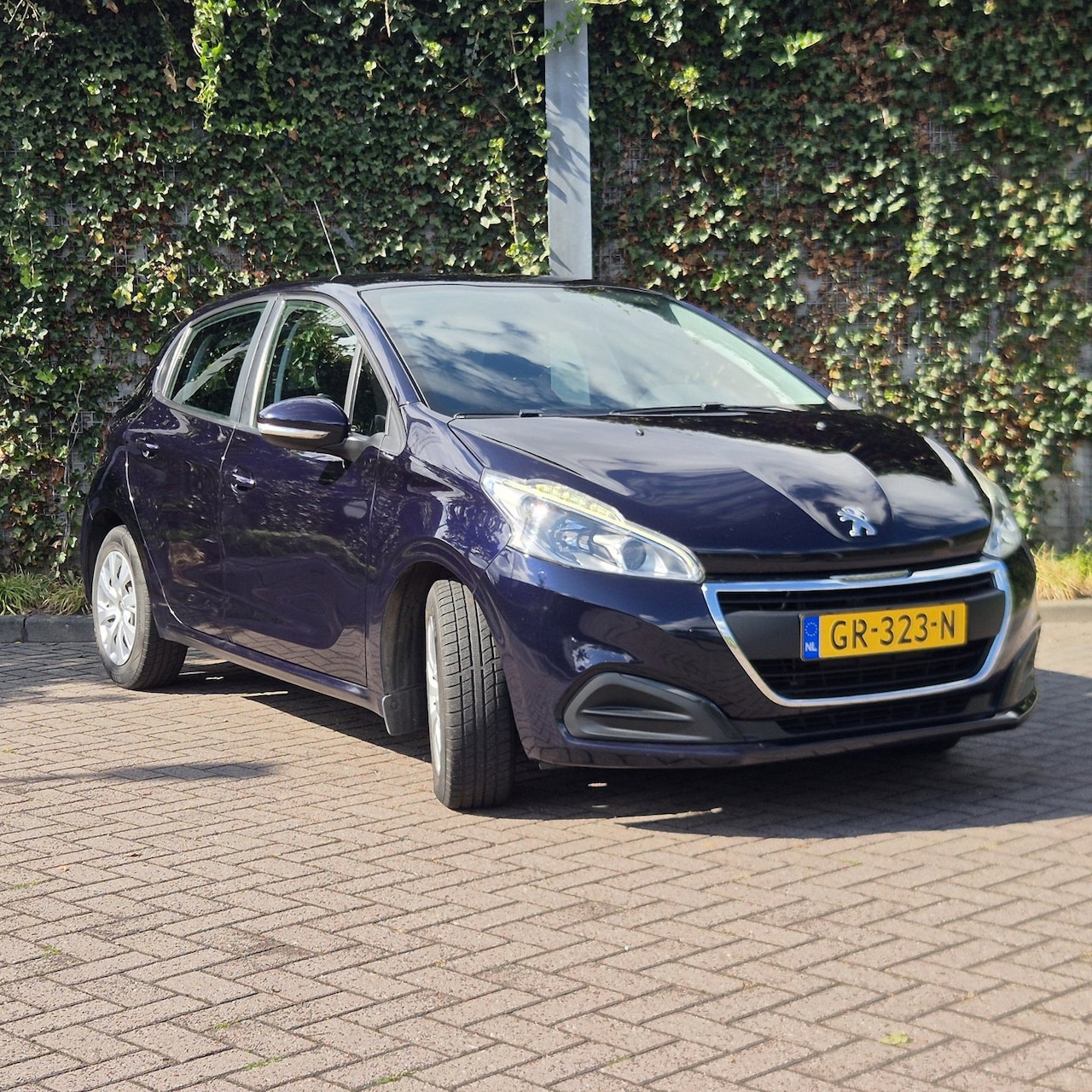 Peugeot 208 - 1.2 Active | Navi | Airco | Cruisecontrol - AutoWereld.nl