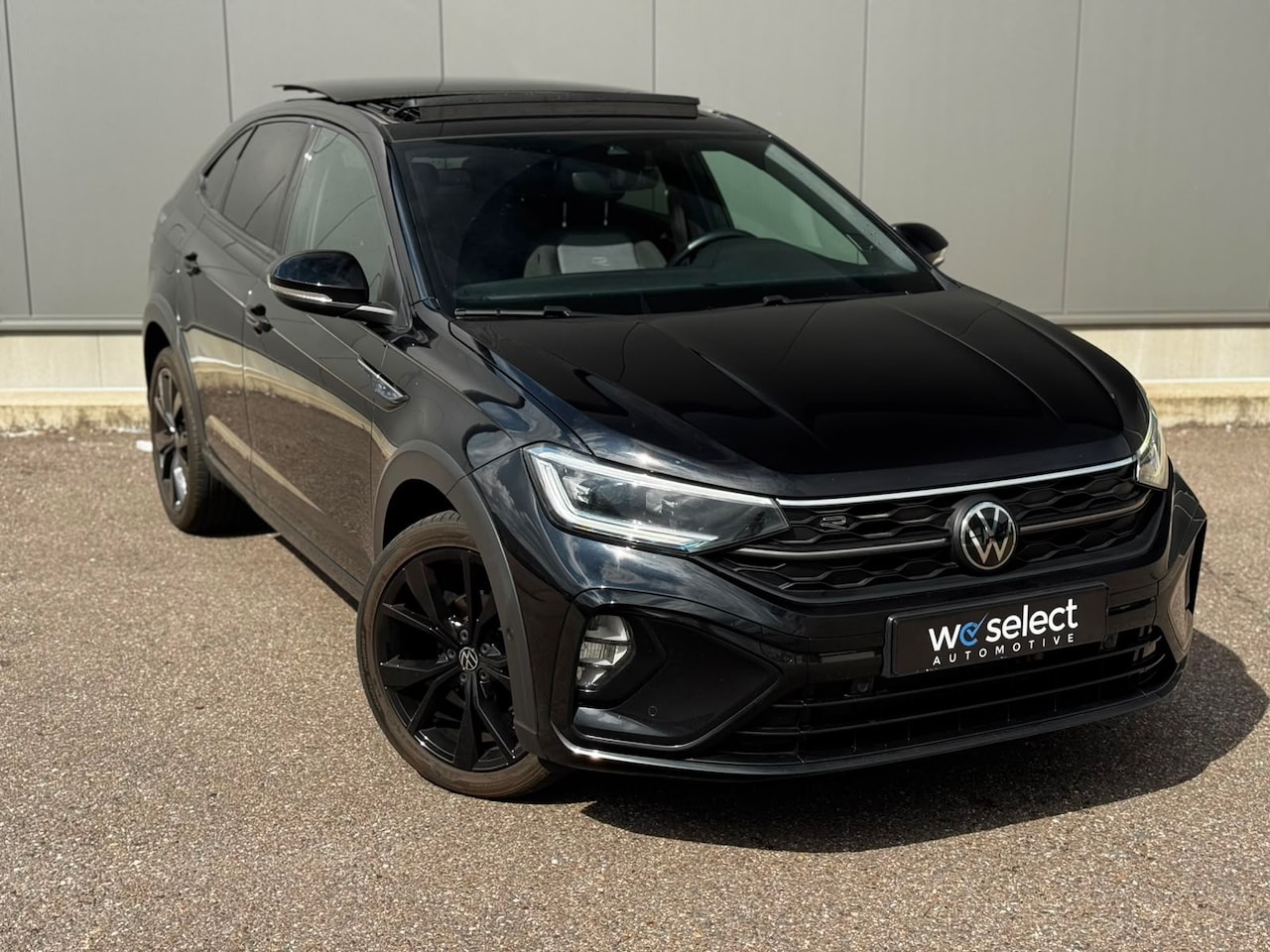 Volkswagen Taigo - 1.5 TSI R-Line Pano l Camera l Beats l ACC l Blindspot l Stoelverwarming - AutoWereld.nl