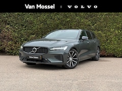 Volvo V60 - T8 Plug-in hybrid AWD Plus Dark | Panoramadak | 360 Camera | Head up display | Harman/Kard