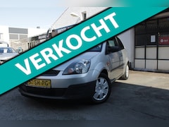 Ford Fiesta - 1.3-8V Ambiente / APK Nieuw /