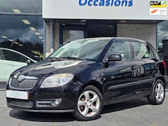 Skoda Fabia - 1.4-16V Ambiente - NAP - NIEUWE APK - 5-DEURS - LICHTMETAAL
