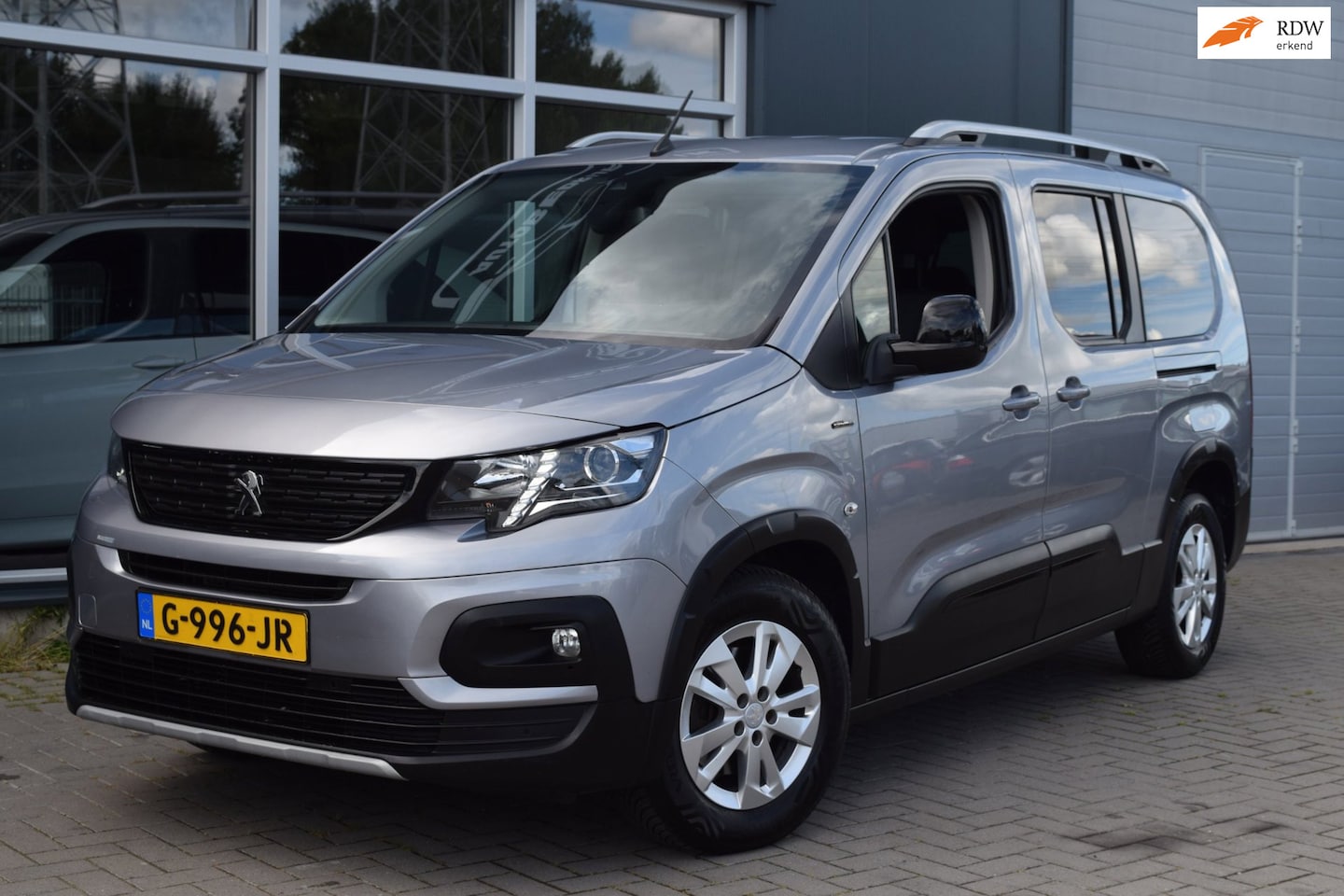 Peugeot Rifter Long - 1.2 Puretech Long GT-Line 7 Persoons | Clima | Cruise | APK 8-2027 - AutoWereld.nl