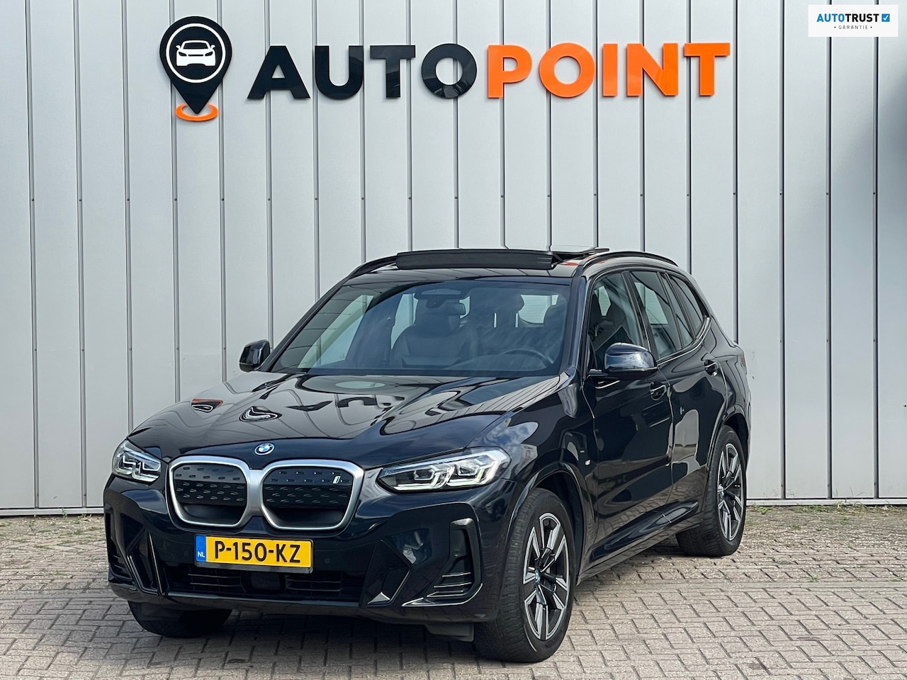 BMW iX3 - High-Executive M 80 kWh 1E EIG ORG NL DEALEROND SOH99% PANO|CAMERA|LEER|MEMORY.STOEL|STOEL - AutoWereld.nl