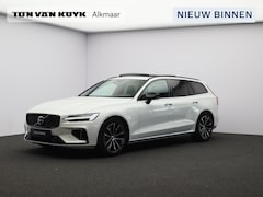 Volvo V60 - 2.0 T8 Plug-in hybrid AWD Plus Dark / Trekhaak / Pan. dak / Head up displ. / Privacy glass