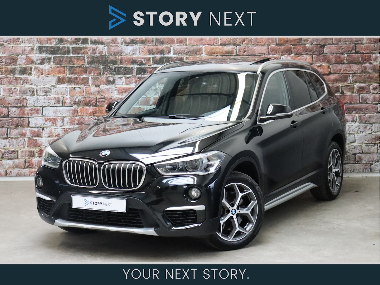 BMW X1 - sDrive20i Executive xLine Automaat / Panoramadak / Achteruitrijcamera / Hifi / Cruise Cont - AutoWereld.nl