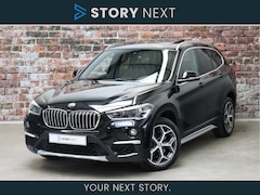 BMW X1 - sDrive20i Executive xLine Automaat / Panoramadak / Achteruitrijcamera / Hifi / Cruise Cont