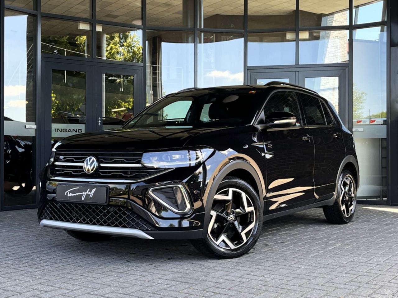 Volkswagen T-Cross - 1.5 TSI 150PK R-LINE AFN. TREKH. - CAMERA - AD. CRUISE - AutoWereld.nl