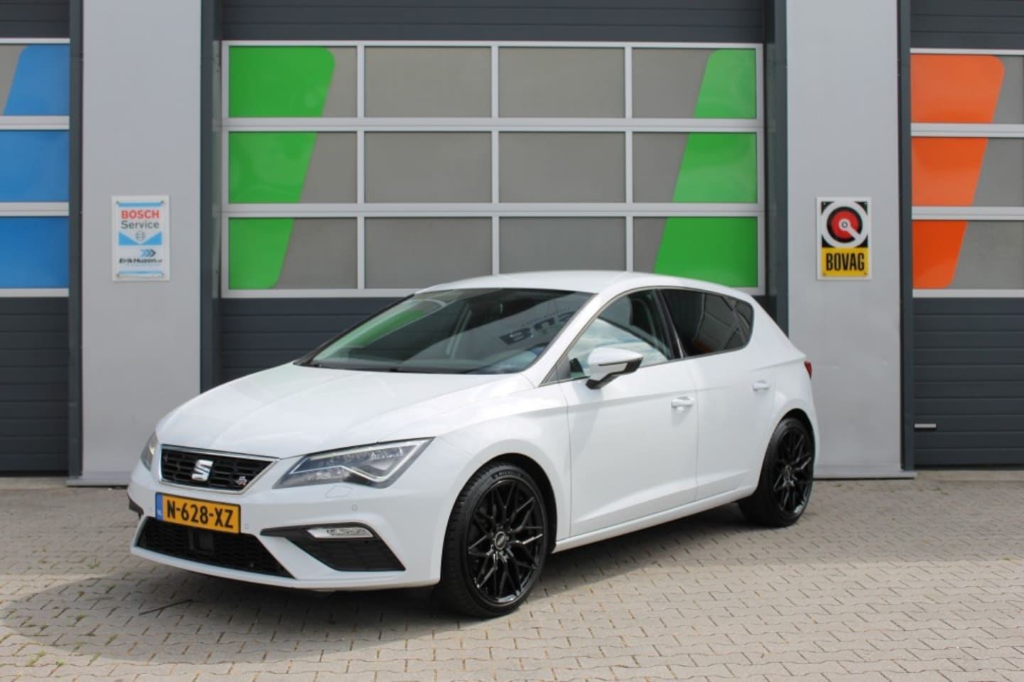 SEAT Leon - Seat Leon 1.4 ECO TSI Xcellence / Carplay / Rijklaar! / Parkeersensoren - AutoWereld.nl