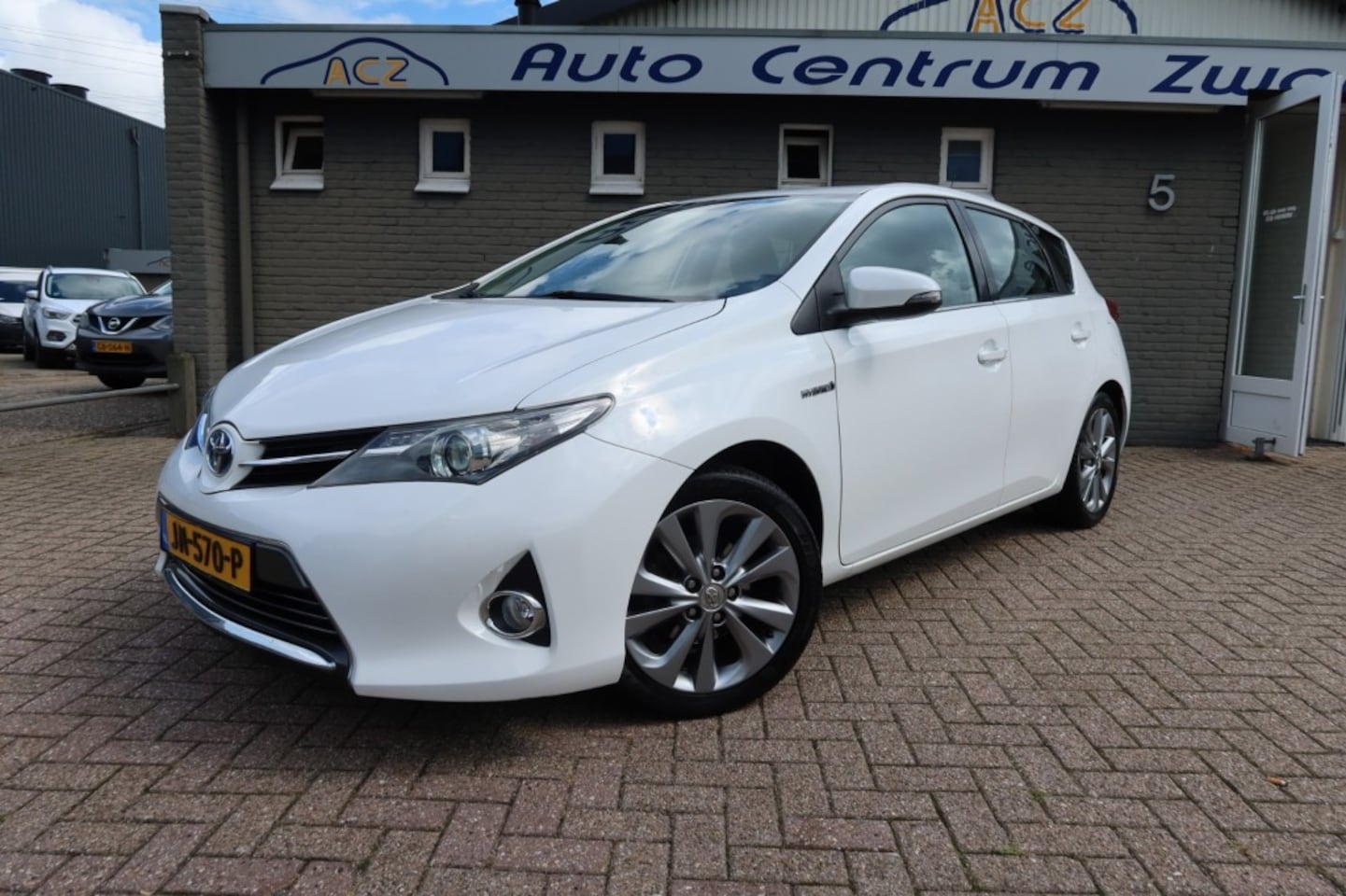 Toyota Auris - 1.8 HYBRID ASP. NAVI, CAMERA , 17 INCH - AutoWereld.nl