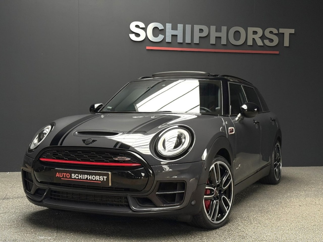 MINI Cooper - Clubman Jhon cooper works All4 Acc 231pk pano head-up - AutoWereld.nl
