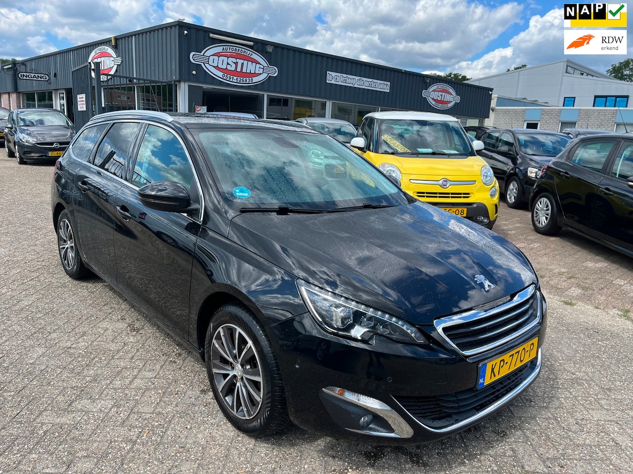 Peugeot 308 SW - 1.2 PureTech Blue lease(st-bekr,navi,clima,leer,pano,bj16,5999,-) - AutoWereld.nl