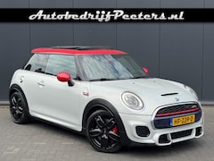 MINI Cooper - 2.0 231pk Aut. Pano JCW-stoelen HUD LED Carplay H/K NL-auto