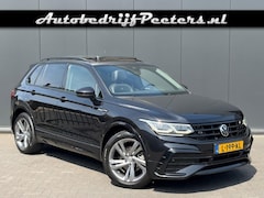 Volkswagen Tiguan - 1.5 TSI 2x R-Line Pano ACC IQ.Light V-Cockpit Leder Memory Camera E.klep