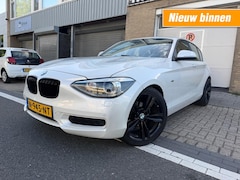 BMW 1-serie - 116i Business+ URBAN CLIMA NAVI PDC TOP CONDITIE GOEDONDERHOUDEN