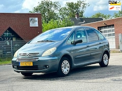 Citroën Xsara Picasso - 2.0i-16V Attraction Automaat*Cruise*Airco*Trekhaak*NAP*APK