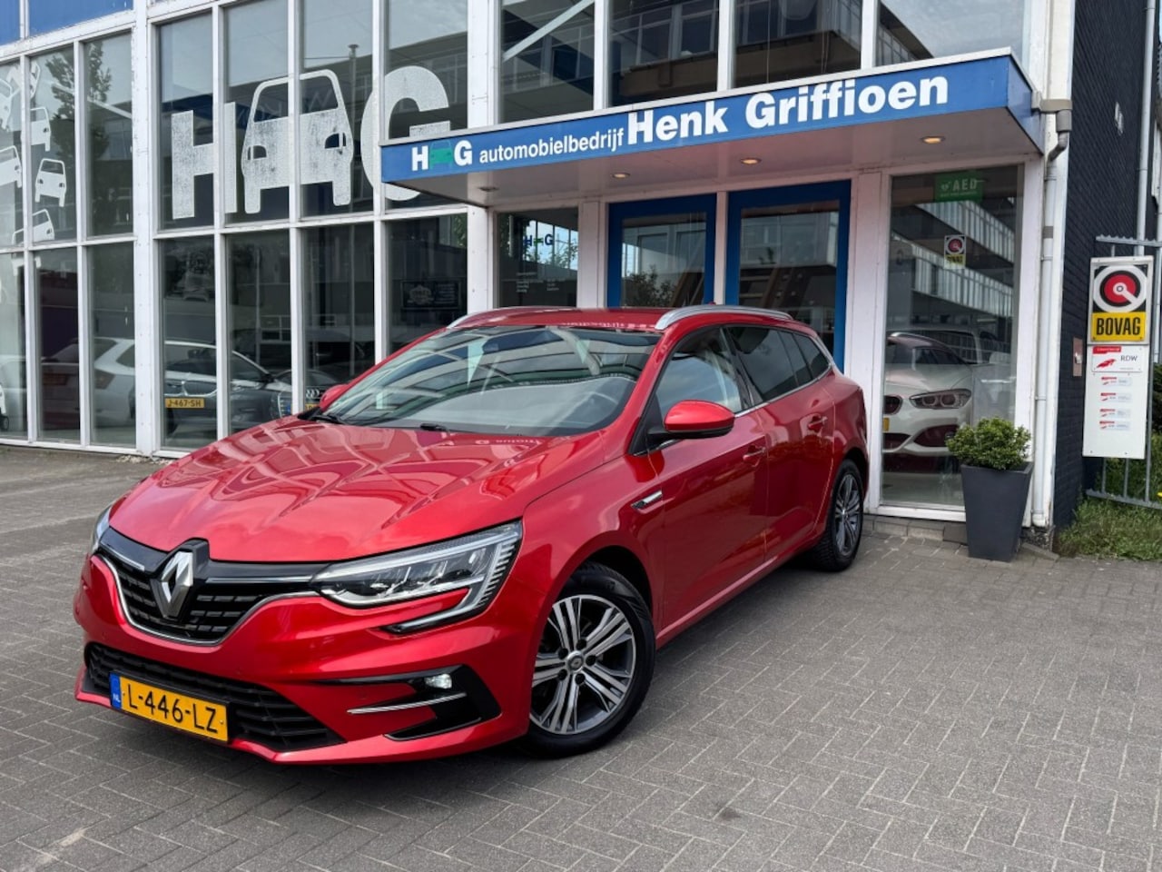 Renault Mégane Estate - Mégane Estate 1.3 TCe Intens I Automaat I Trekhaak I Navigatie - AutoWereld.nl