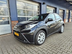Toyota Aygo X - 1.0 VVT-I MT PLAY CAMERA, Carplay, ACC, ALL IN prijs